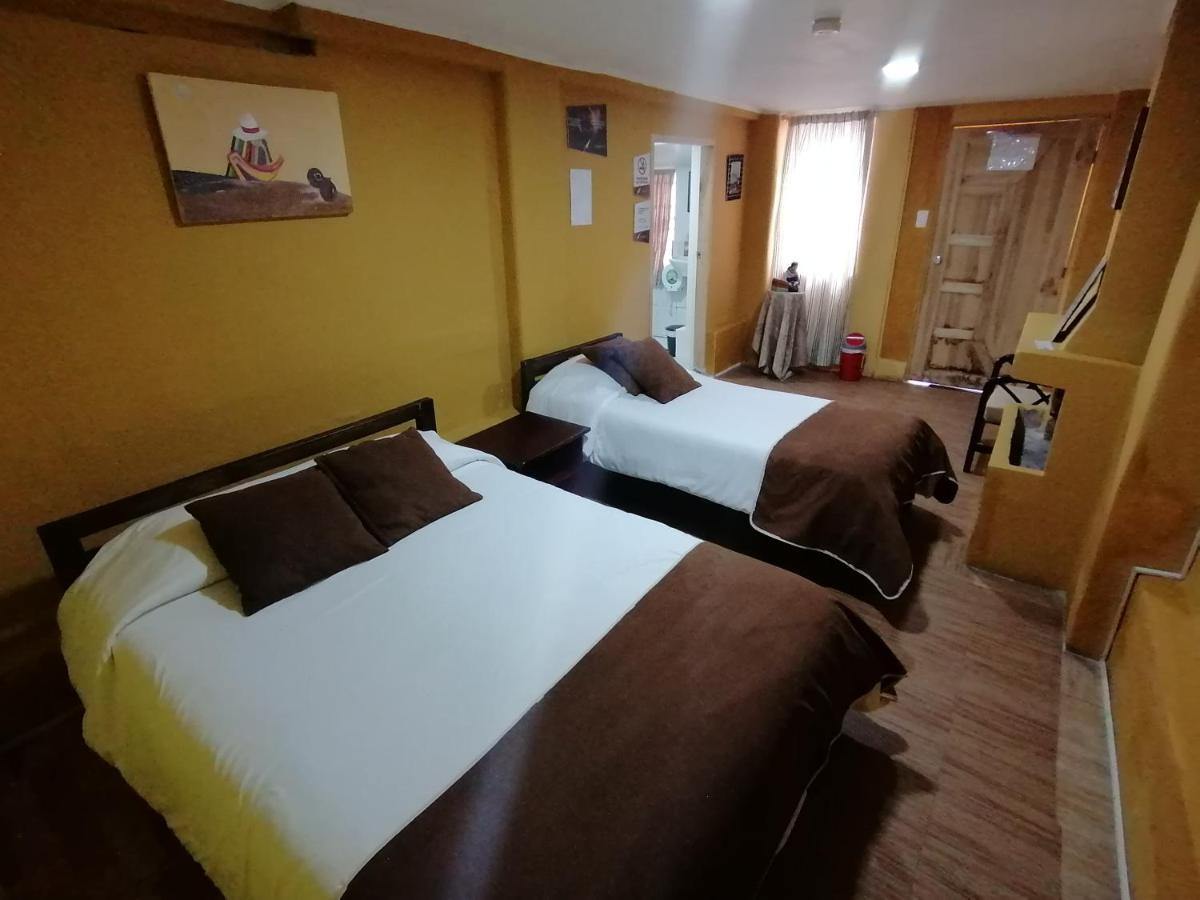 Galapagos Natural Life Hostel Кіто Екстер'єр фото